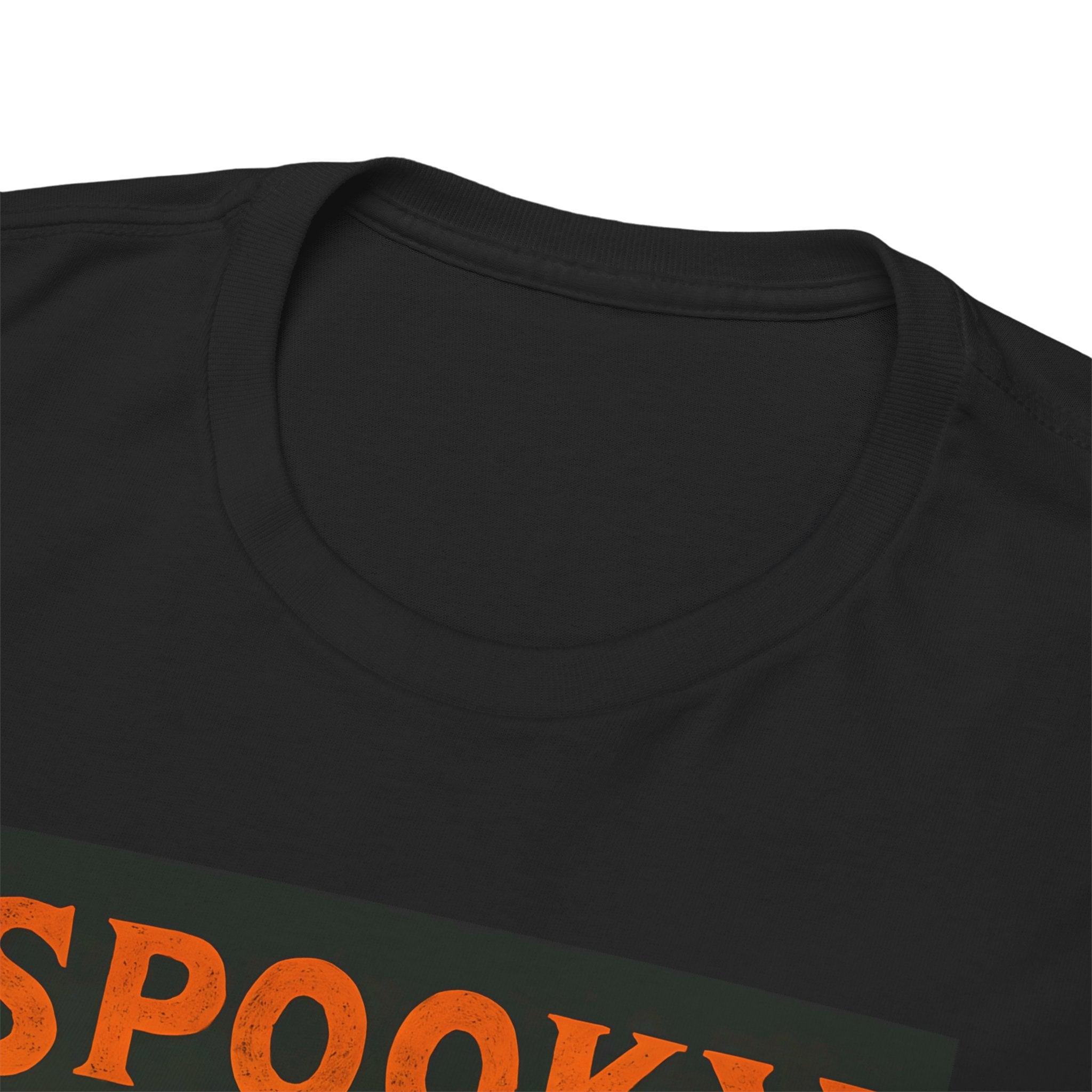 Halloween Spooky Town Tee – Unisex Pumpkin Graphic Shirt, Retro Halloween Costume, Fall Aesthetic T-Shirt for October Parties & Trick-or-Treat