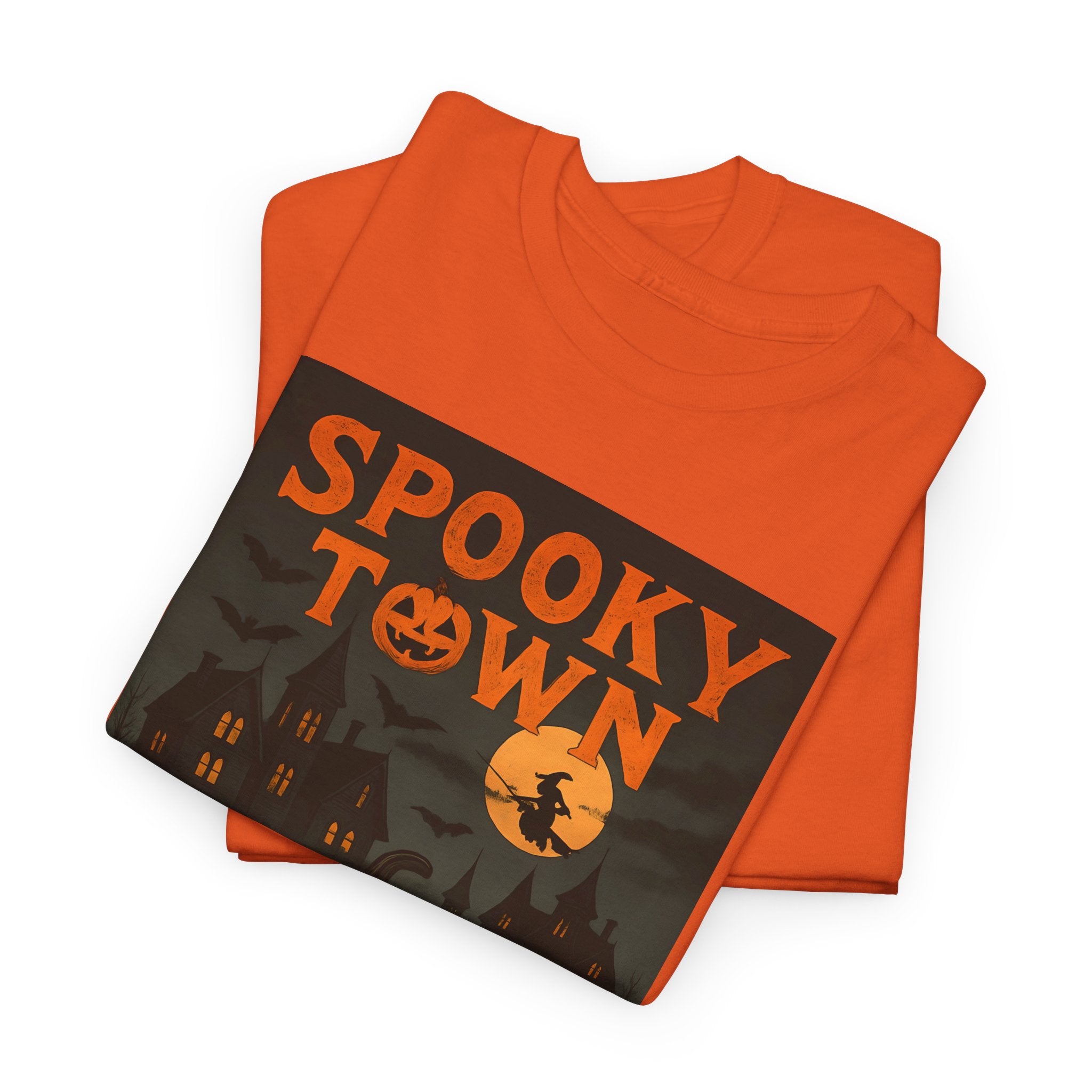 Halloween Spooky Town Tee – Unisex Pumpkin Graphic Shirt, Retro Halloween Costume, Fall Aesthetic T-Shirt for October Parties & Trick-or-Treat